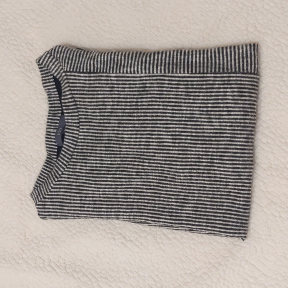 Stripe top - Picture 8 of 8